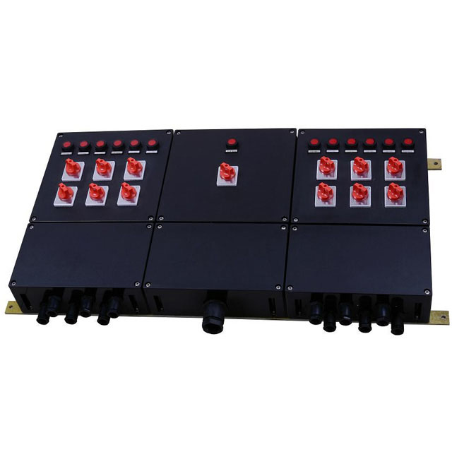 BF���������������������